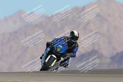 media/Oct-01-2023-SoCal Trackdays (Sun) [[4c570cc352]]/Turn 9 Set 1 (950am)/